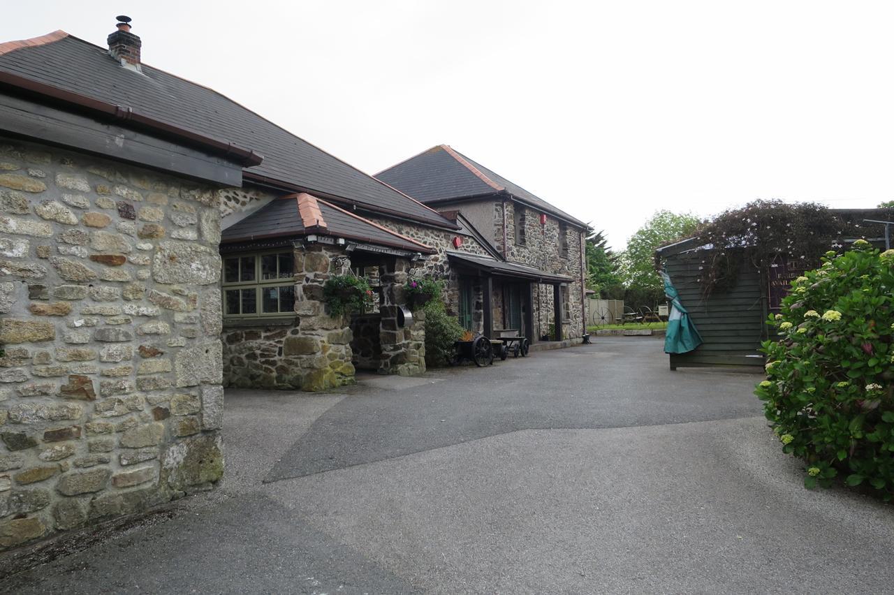 Tricky'S Hotel Redruth Exterior foto